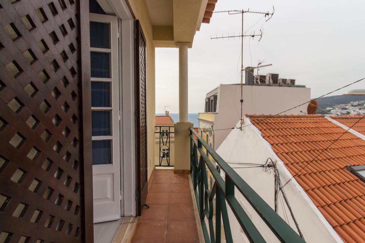Beach And Mountain Apartment Lisboa / เซซิมบรา ภายนอก รูปภาพ